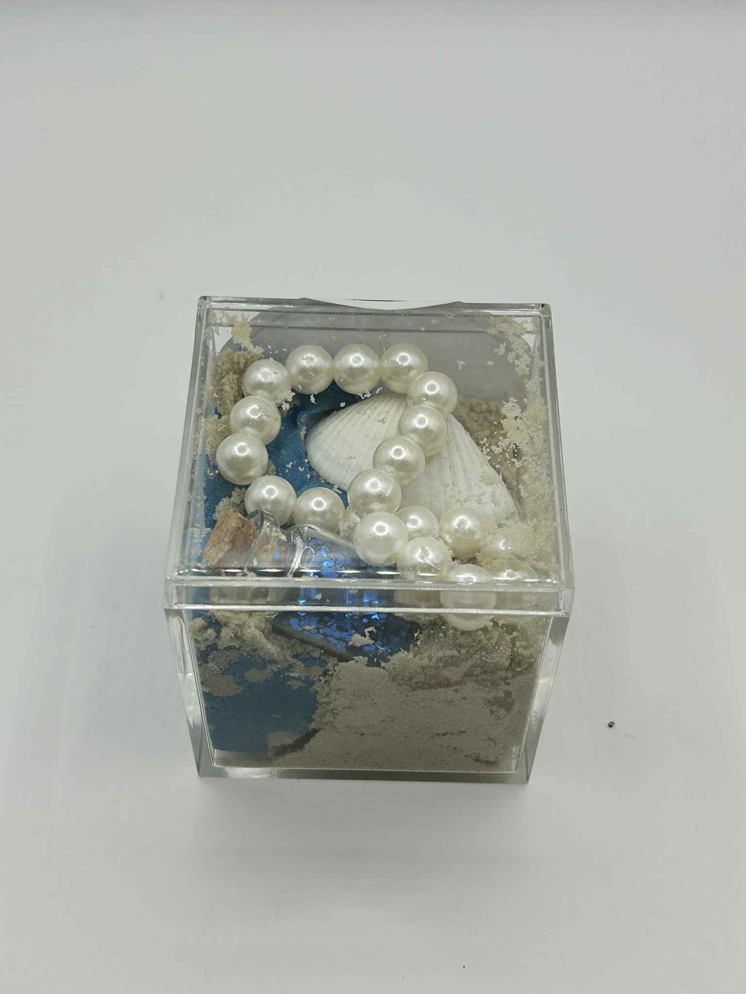 Under The Sea Sensory Play Box for Kids – Kinetic Sand, Pearl Bracelet, Glitter & Ocean-Themed Accessories | Calming, Educational, Creative Play for Autism, ADHD & Fine Motor Skill