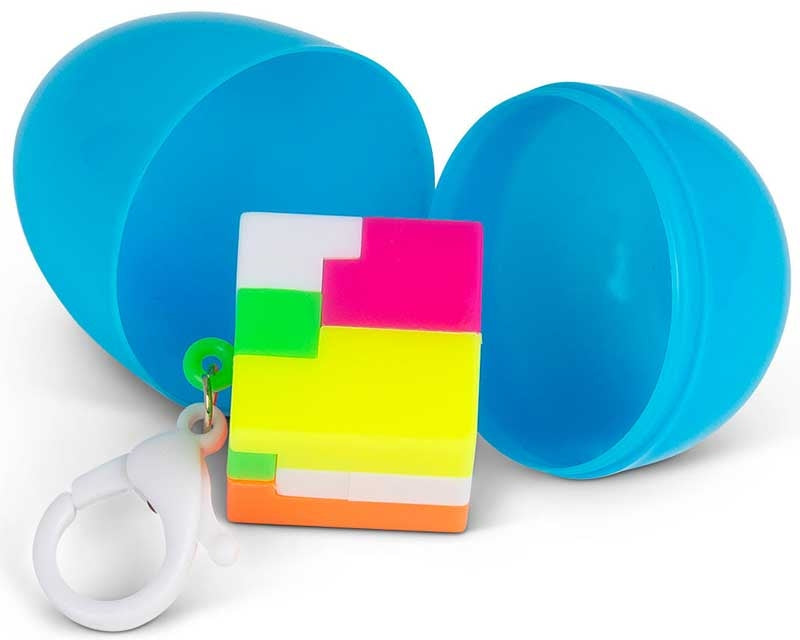 Child using Sensory Surprise Vending Machine to dispense surprise fidget toy